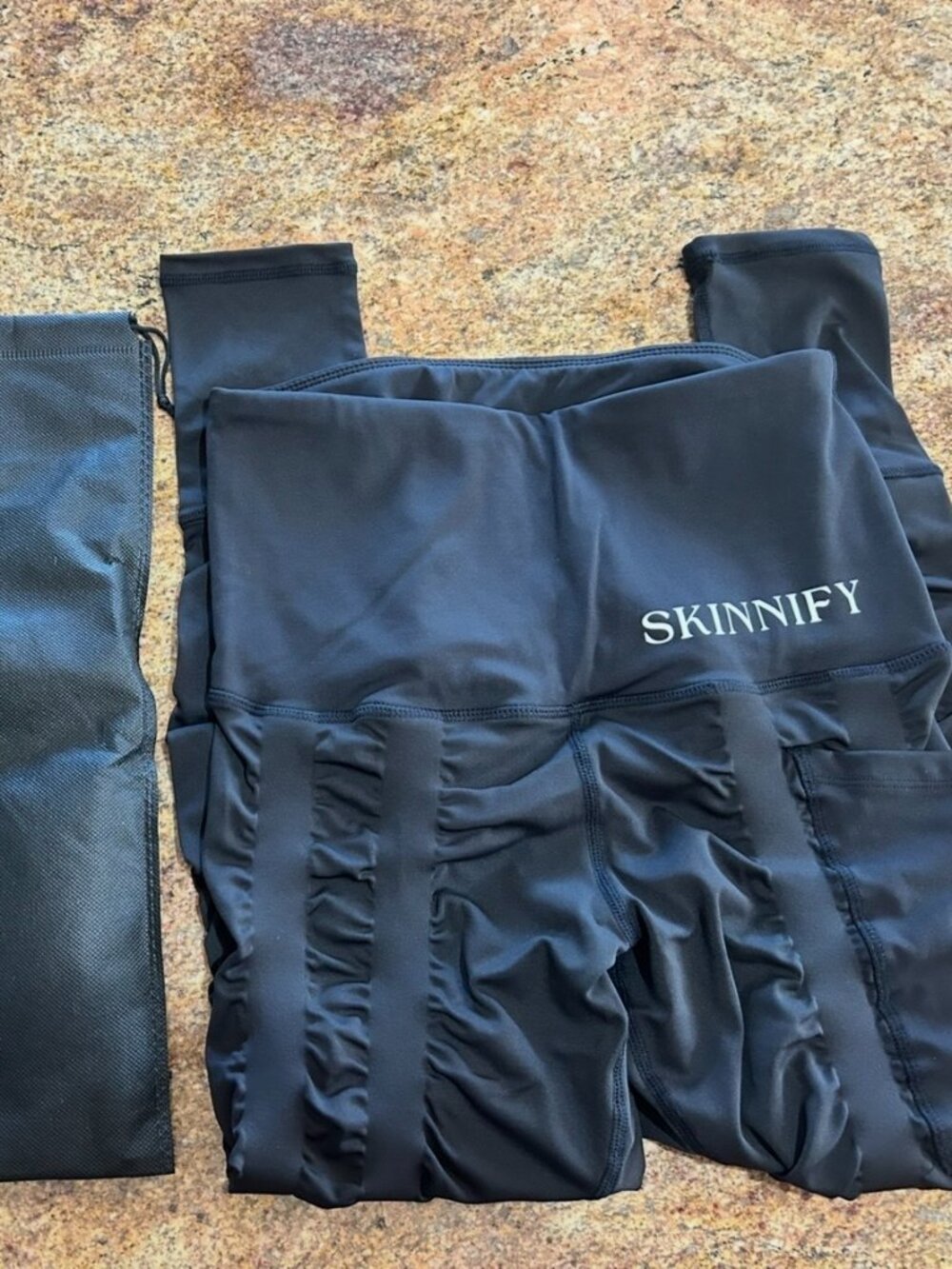 Skinnify Resistance Band Black Leggings XS-SF